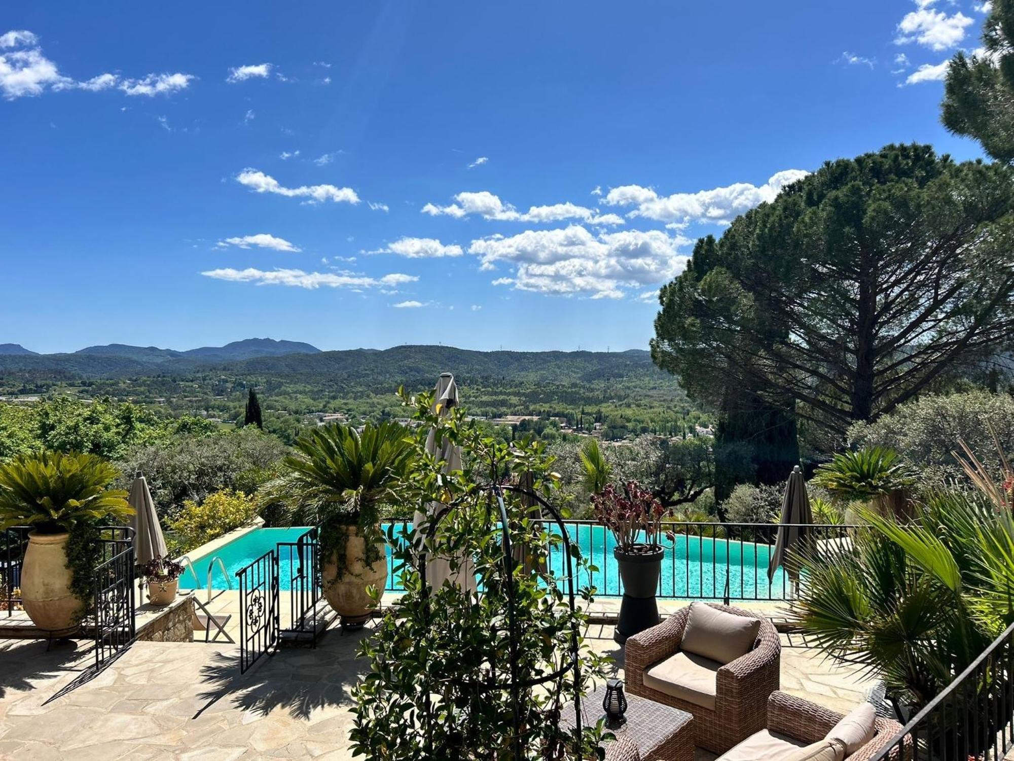 מוטורו Les Lodges De Saint Cassien 2 מראה חיצוני תמונה
